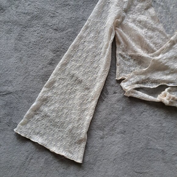 Cider Cream Lace Romantic Cropped Wrap Blouse w/Bell Sleeves Size XS - Picture 7 of 12